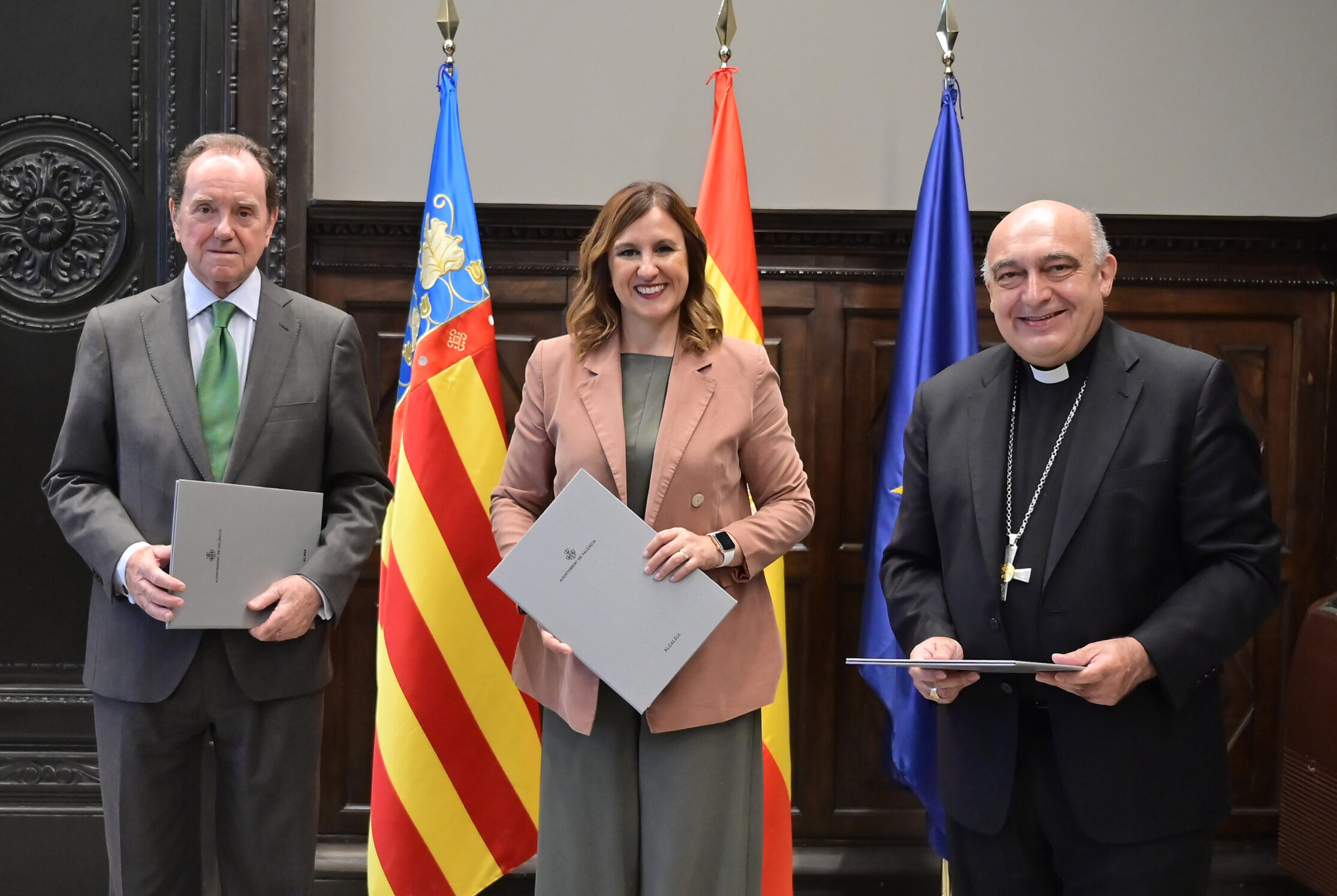 El Miguelete y la Catedral de Valencia dispondrán de una nueva iluminación ornamental exterior gracias a la Fundación Iberdrola España