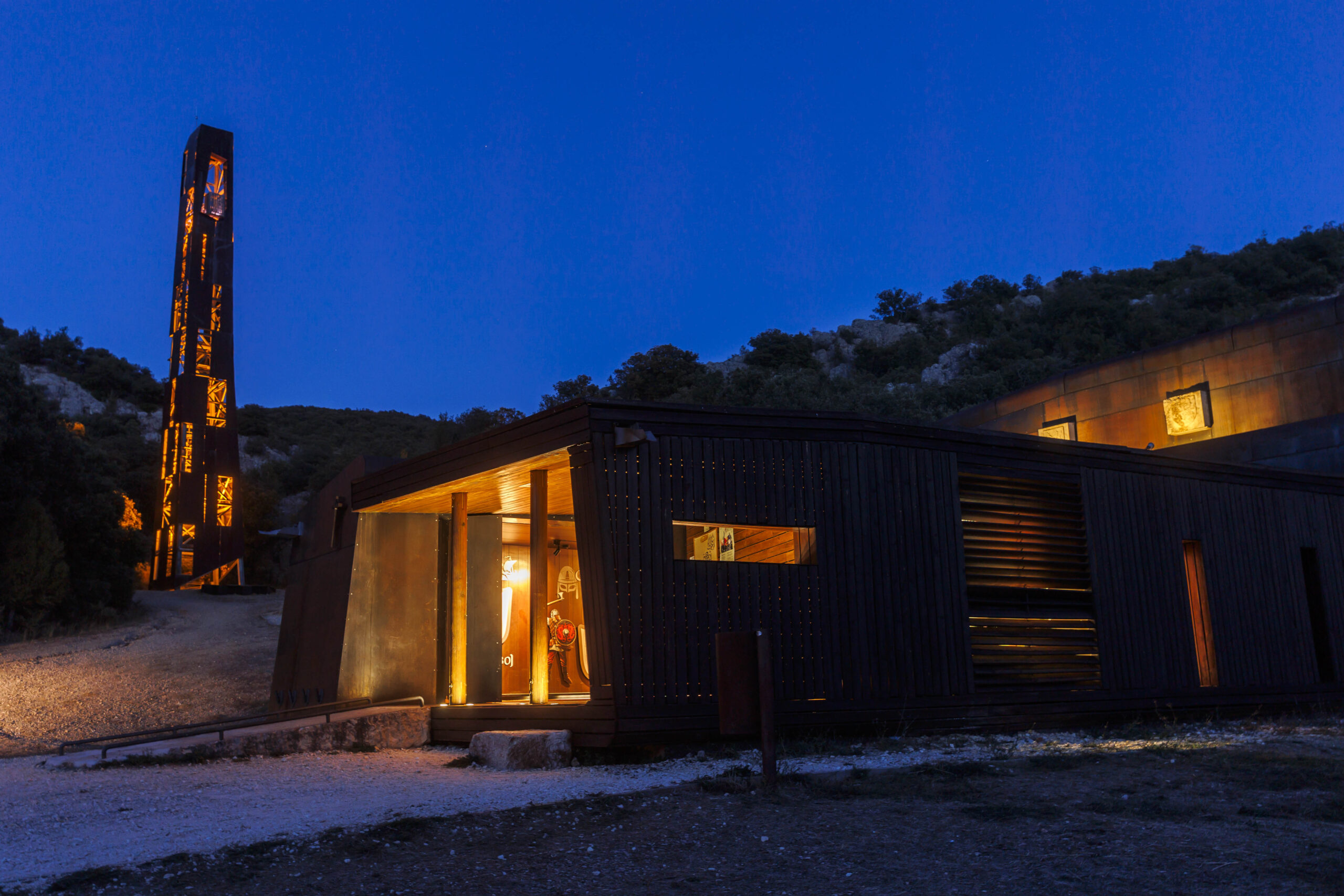 La capilla de San Olav brilla con nueva luz gracias a la Fundación Iberdrola España