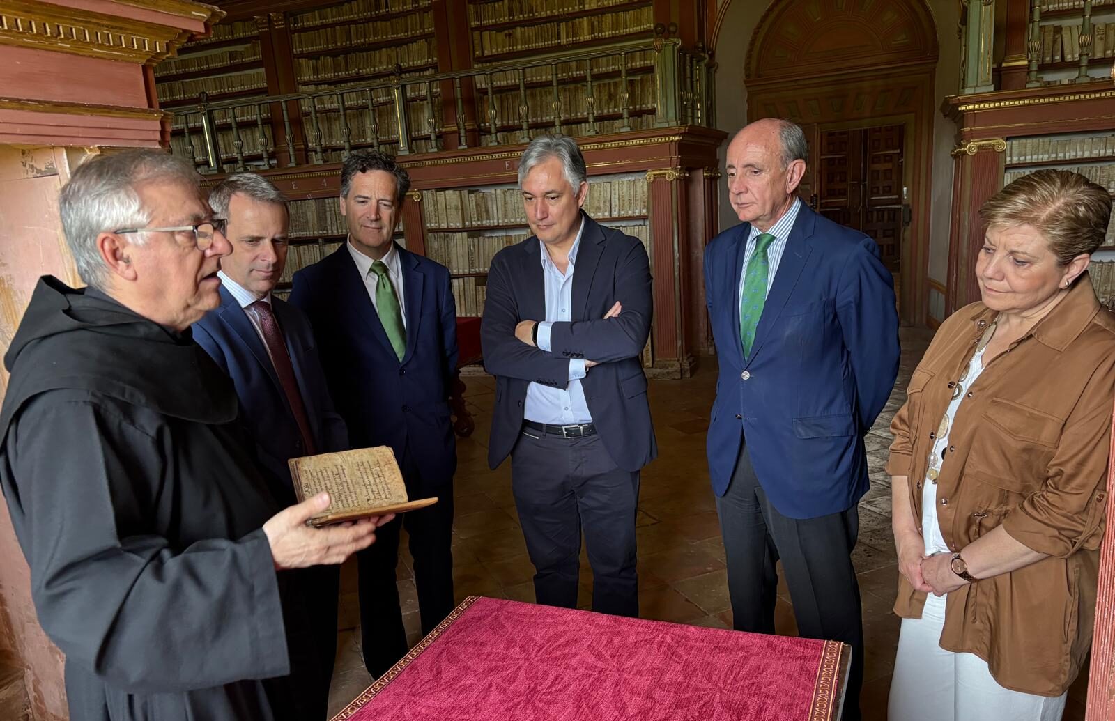 La Fundación San Millán y la Fundación Iberdrola España renuevan su colaboración para recuperar parte de los fondos de la Biblioteca del Monasterio de Yuso
